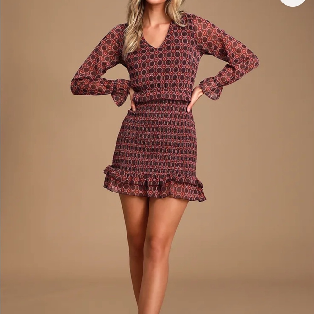 Lulus leenah Burgundy Multi Print Long Sleeve Smocked Dress